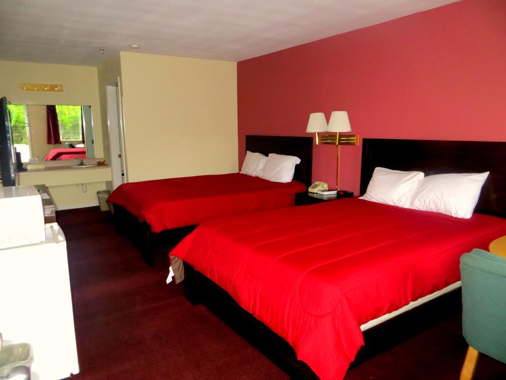 Peach Tree Inn Branson Oda fotoğraf