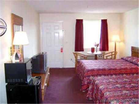 Peach Tree Inn Branson Dış mekan fotoğraf